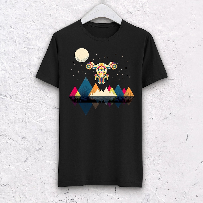 Puede incluir: Un letrero de madera hecho a mano con el texto "Welcome to our home" en un estilo manuscrito. El letrero est&aacute; pintado de blanco con letras negras y presenta un peque&ntilde;o coraz&oacute;n decorativo. Dise&ntilde;ado para uso en interiores o exteriores.