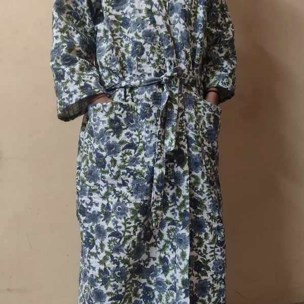 EXPRESS SHIPPING-Floral Print Kantha Coat, Bath Overcoat, Cotton Kantha Coat, Women's Jacket, Kantha Kimono