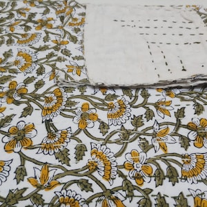 25% de desconto em colcha amarela Kantha + 2 capas de travesseiro de tamanho padrão 20x26 polegadas grátis para todos os tamanhos de colcha de solteiro, tamanho queen e king size
