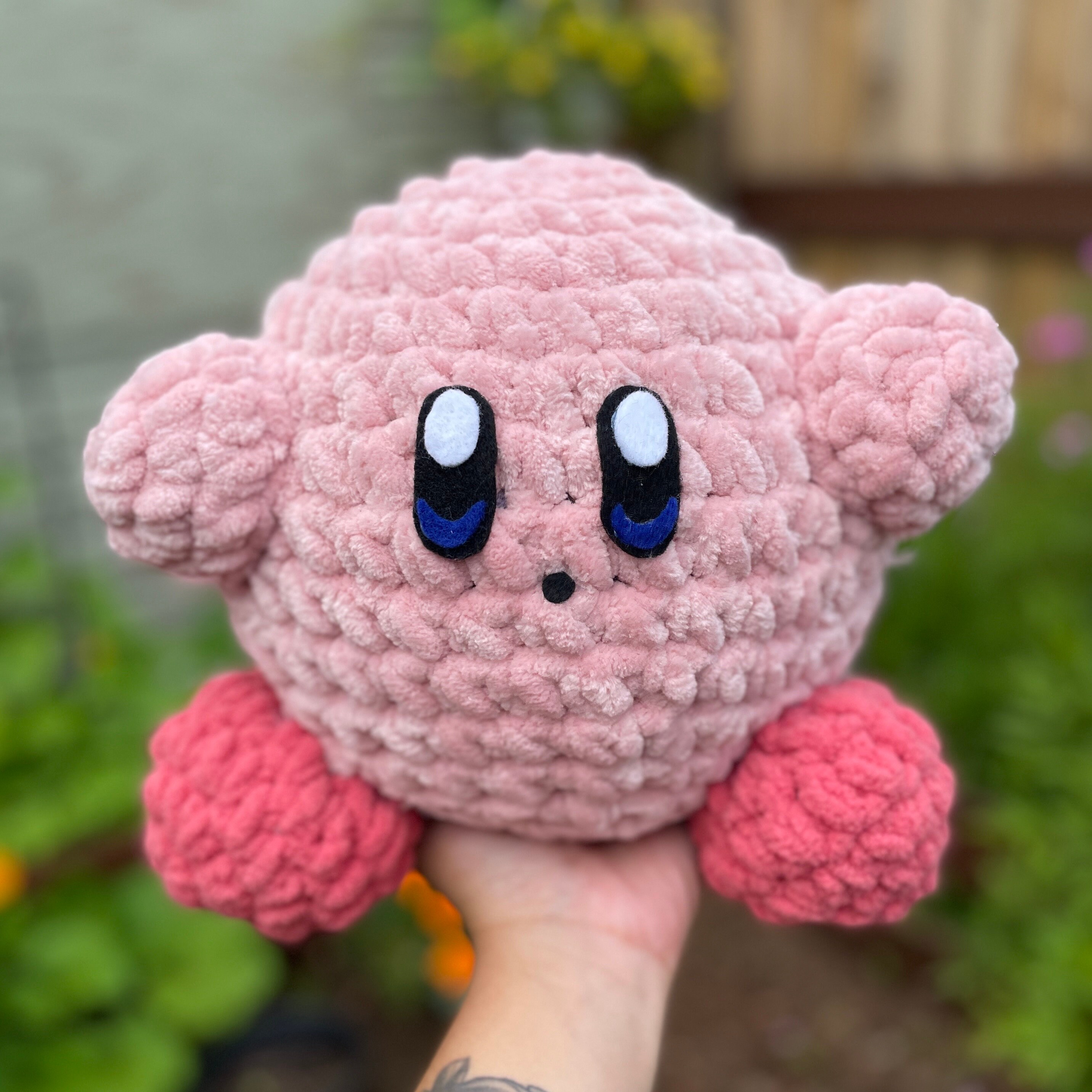 MADE TO ORDER* Crocheted Kirby Amigurumi Plushie - Thumbnail 4