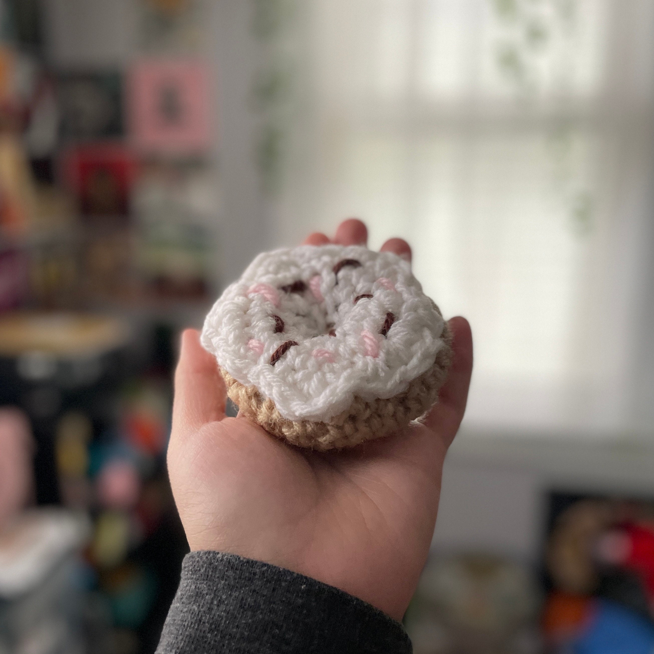 Donut Crocheted Amigurumi Plushie - Thumbnail 5