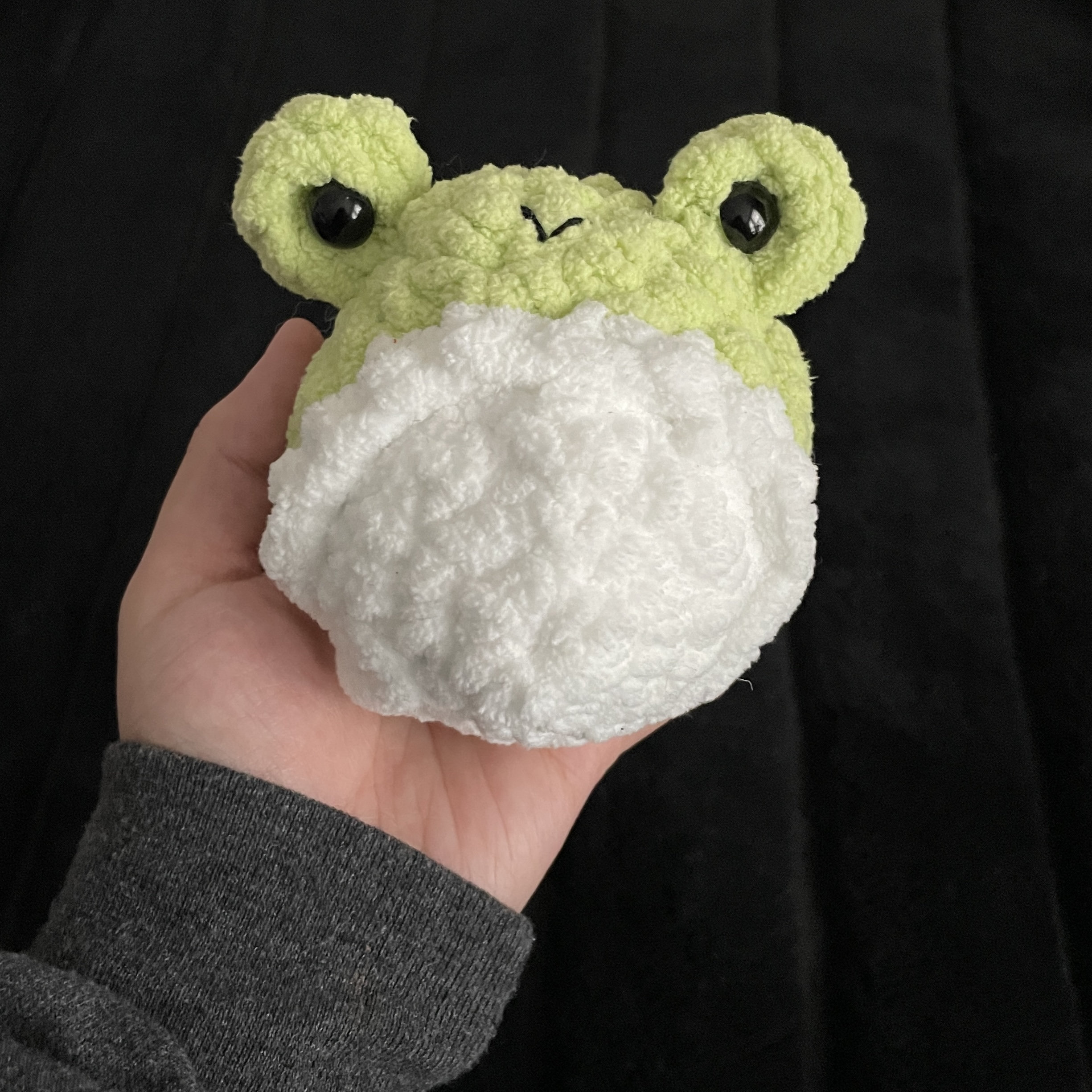 Baby Frog Amigurumi Plush - Thumbnail 2