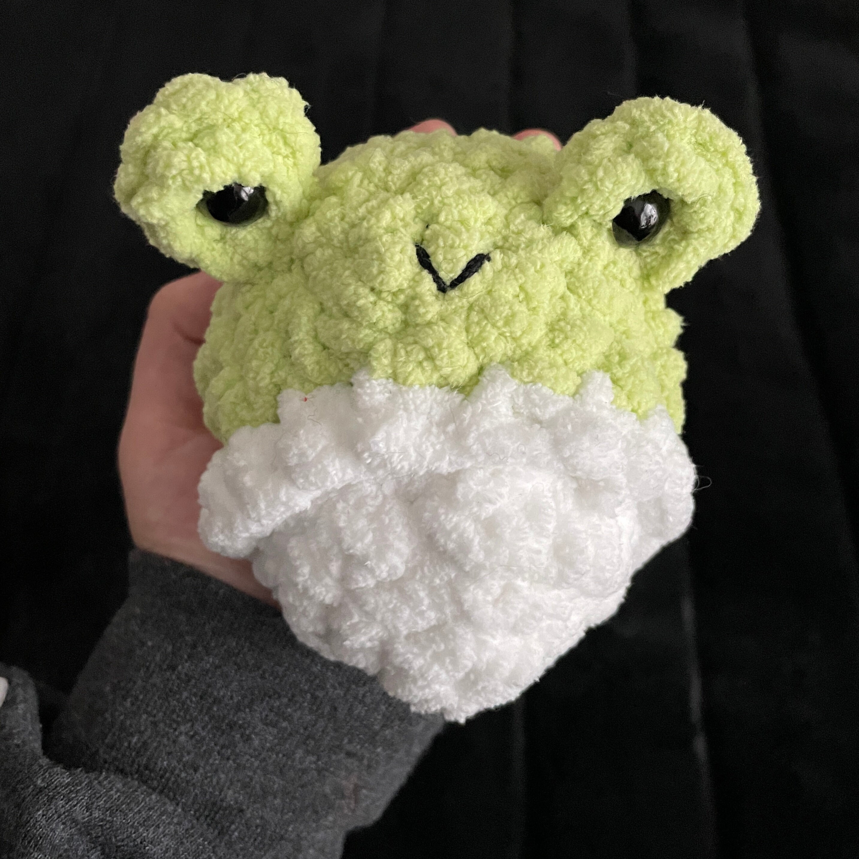Baby Frog Amigurumi Plush - Thumbnail 3