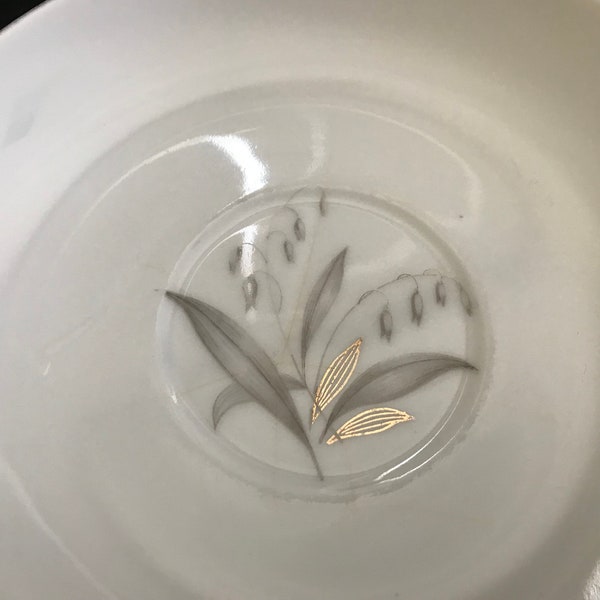Three Kaysons Fine China Golden Rhapsody Saucer Plates