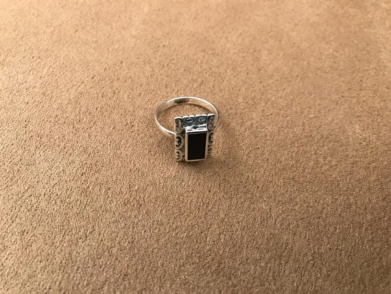 Black Onyx Rectangular Silver Ring size 8 1/4 - image 6