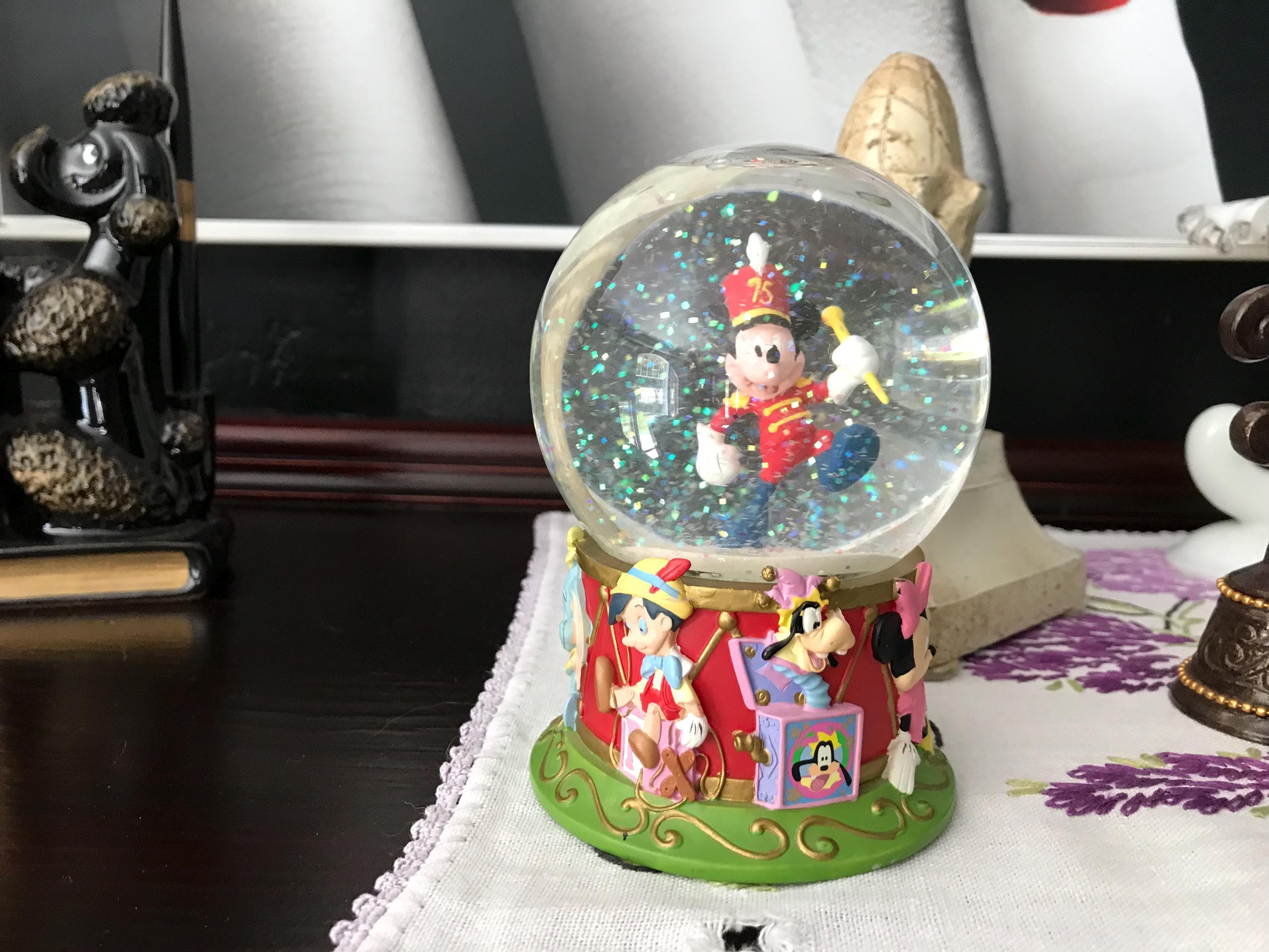 貴重 ディズニー 75周年記念スノーグローブ ミッキー＆プルート Disney's 75th Anniversary Snow Globe - Etsy