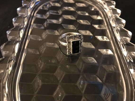 Black Onyx Rectangular Silver Ring size 8 1/4 - image 8