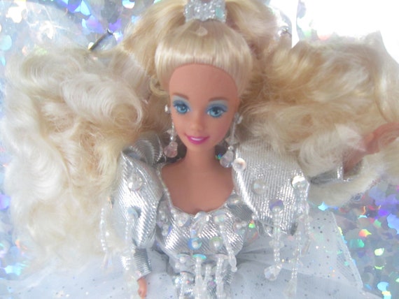 happy holidays barbie 1992