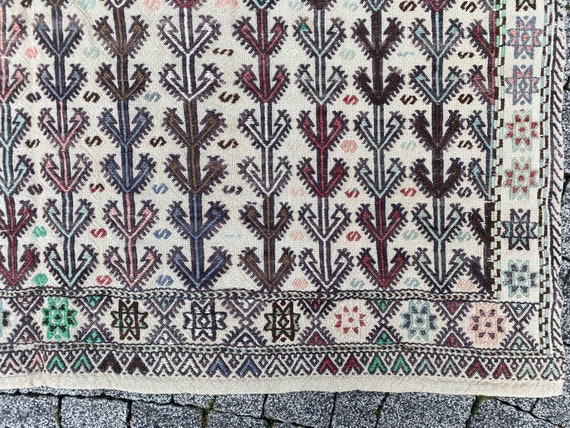 Antique White Sivas Cicim Kilim Rug, Handmade Antique White