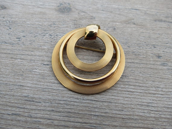 Vintage Gold Tone Multiple Circle Pin Brooch 1980… - image 2