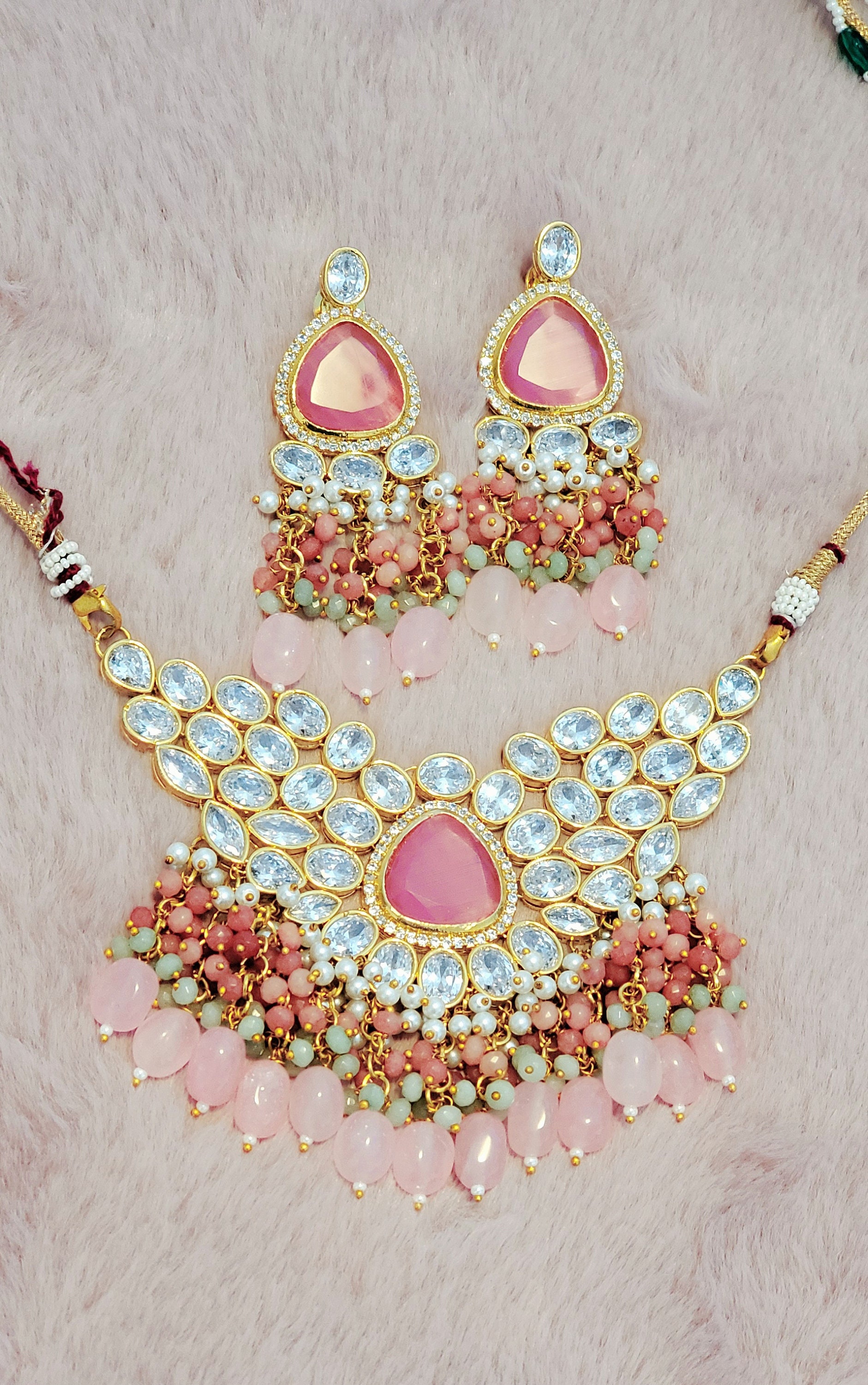 Choker online deals shop