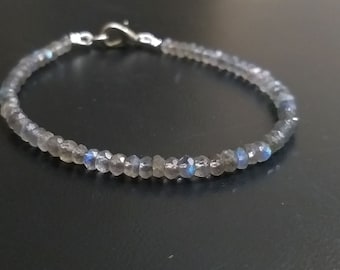 Labradorite Bracelet, Natural Labradorite jewelry Bracelet, Labradorite Jewelry Bracelet, Dainty Beaded Genuine Gemstone Jewelry Bracelet