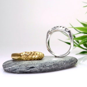Vintage Sterling silver ring with geometric tribal decoration Chunky band ring Thick textured ring Unique silver ring Gold vermeil