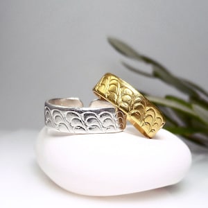 Sterling silver waves ring for women Delicate ocean waves ring Open adjustable ring Ancient Greek sea waves ring Nature theme silver ring