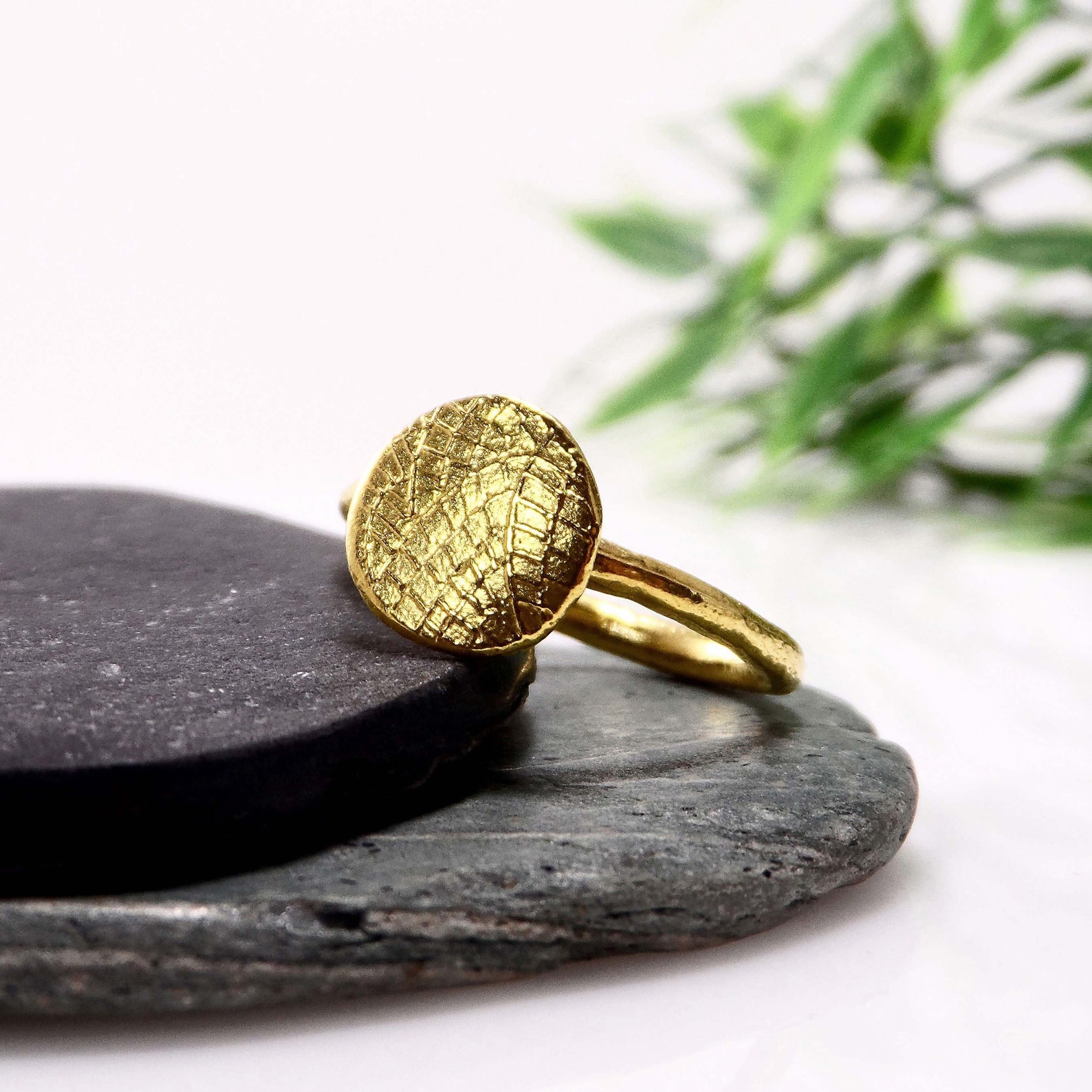 Simple Gold Disc Ring Round Disc Ring for Women Dainty Gold Etsy