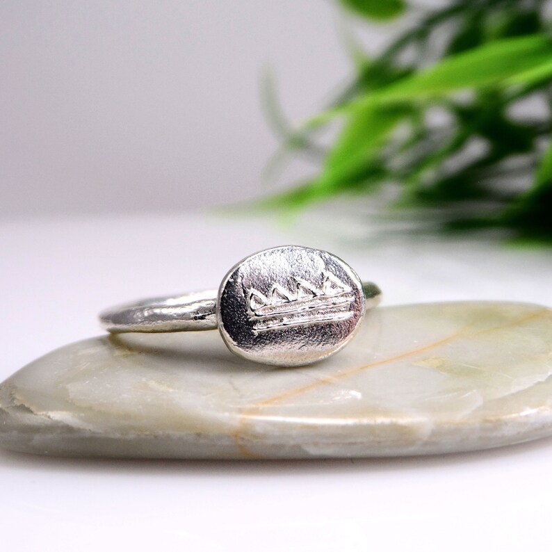 Dainty silver crown ring Delicate stacking ring Tiny ring Minimalist stackable ring Dainty boho ring Symbol ring Simple ring Sterling silver image 2