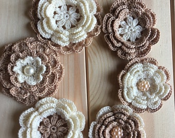 Crochet kit for inspiration decoration 6 crochet ivory-beige different flowers for scrapbooking applique and creativity