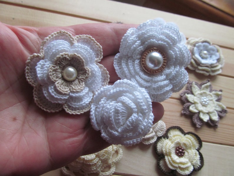 Kit for inspiration decorations appliques 12 crochet beautiful flowers for scrapbooking