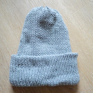 Handmade Cozy Knit Beanie | Soft Grey Winter Hat | Unisex Warm Knit Cap | Perfect for Cold Weather | Chunky Knit Beanie