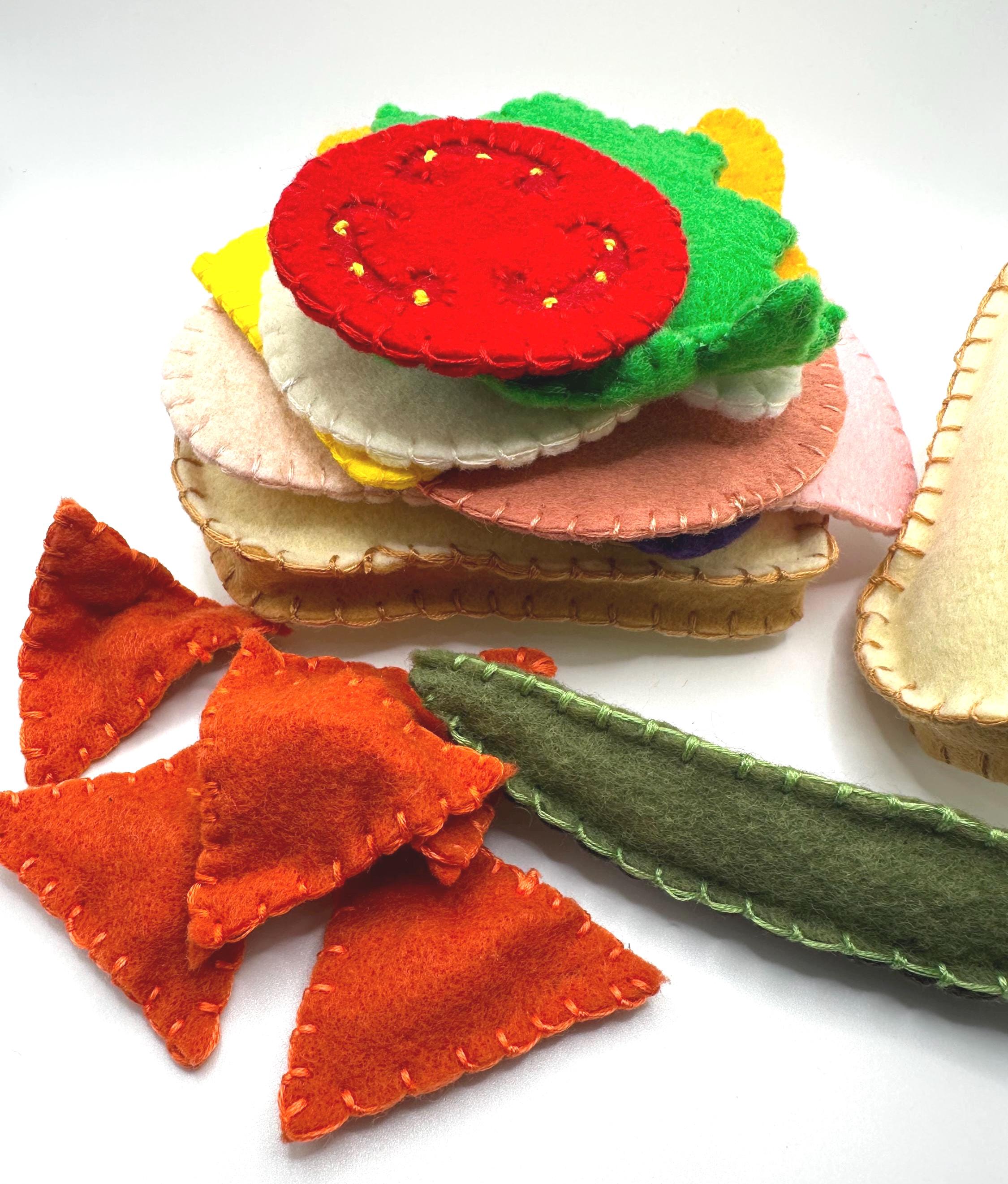 Sandwhich Felt Food Delux Set Play Pretend Food Cheese Ham Bologna Pickle Chips PB&J