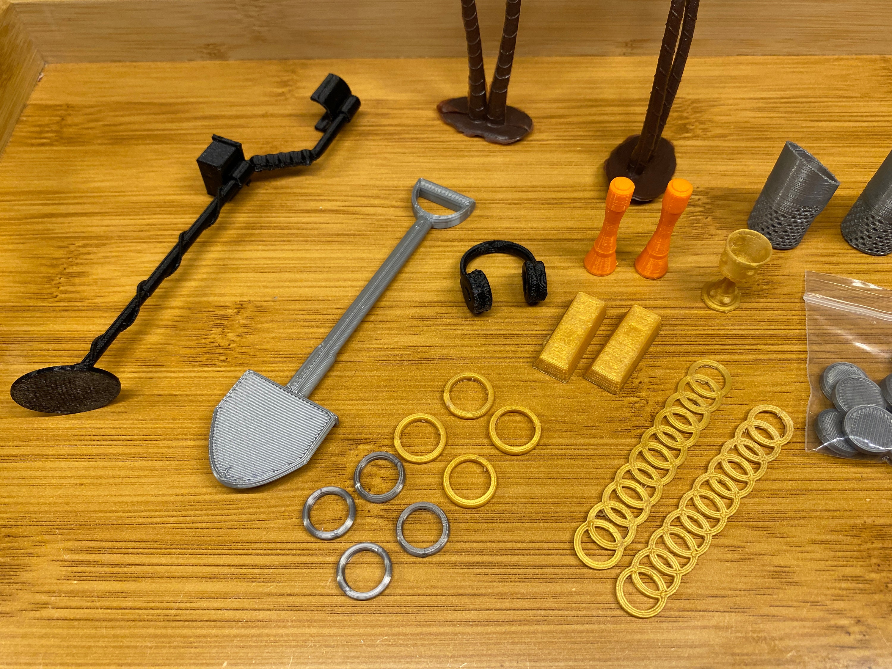 Make Your Own Gold Bars GREEN Sand Scoop and Shovel Set for Metal Detecting  & GOLD Treasure Hunting