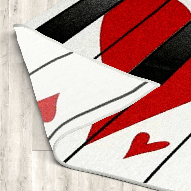 Piano Red Heart Shape Valentine Floor Decor Valentine/'s Day Gift Custom Size and Pattern Luxury Carpet Valentine/'s Decorations