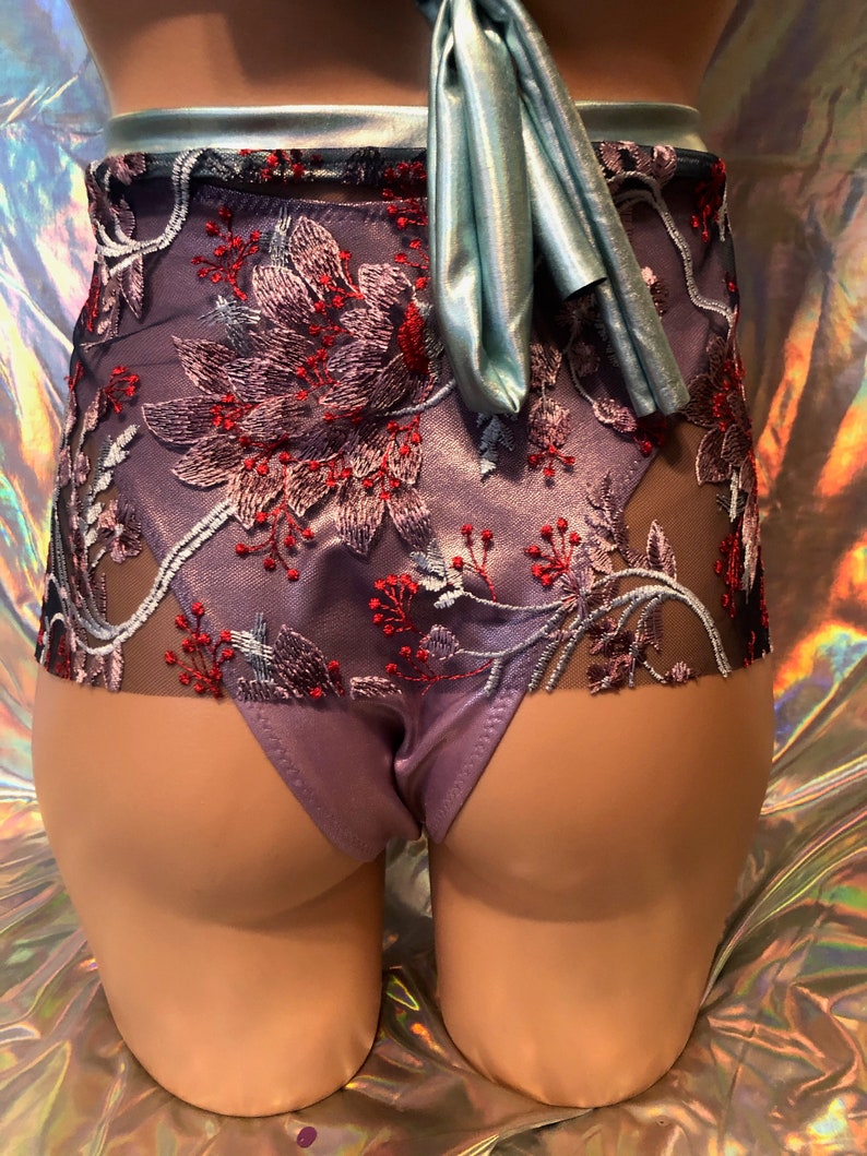 Tie On Skirt