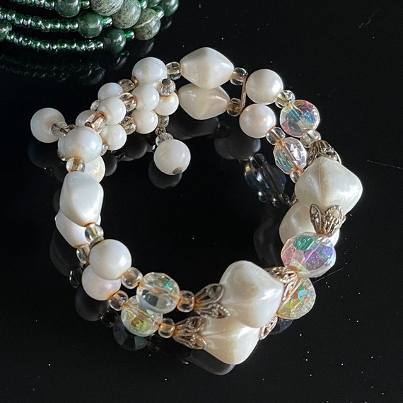 3 Wrap Bracelets memory Faux pearl white bracelet… - image 2