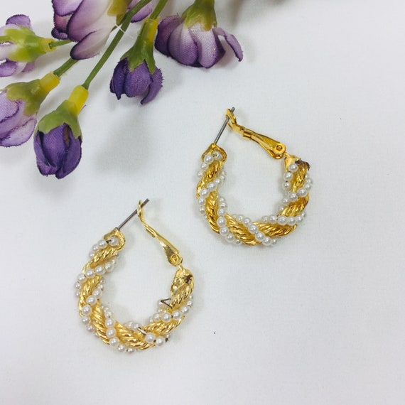 Gold/white hoop earrings Beaded hoop earrings Wom… - image 9