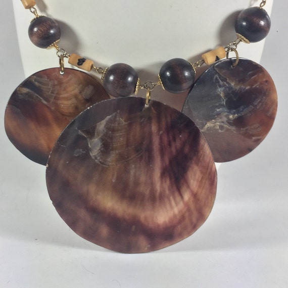 Women's boho style necklace Brown big shell and w… - image 5