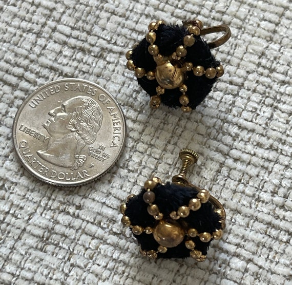 Black/gold screw back earrings Hand made earrings… - image 3