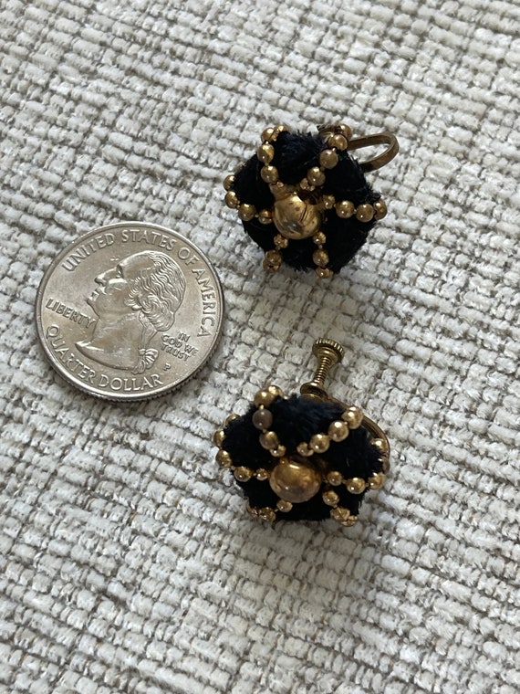 Black/gold screw back earrings Hand made earrings… - image 6