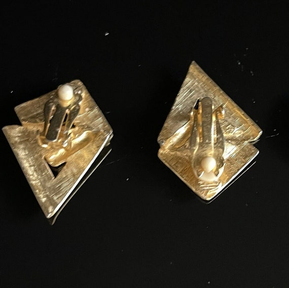 Gold clip-on earrings Triangle clip-on earrings G… - image 9