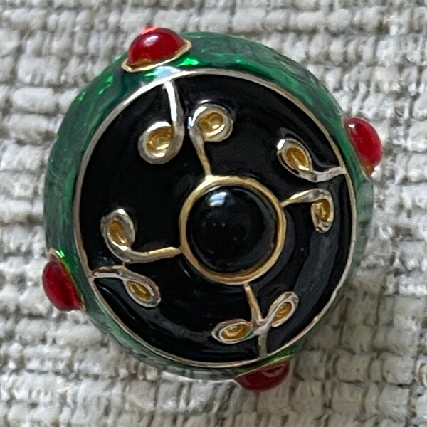 Сhristmas Clip-on Earrings Vintage Red/green/gold metal/enamel round earrings Women's earrings