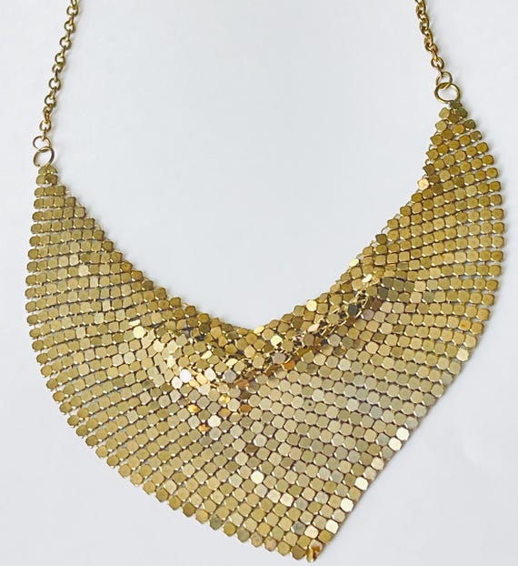 Gold tone chain Gold metal triangle necklace Vintage … - Gem
