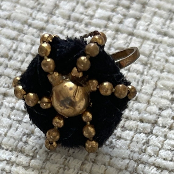 Black/gold screw back earrings Hand made earrings… - image 2
