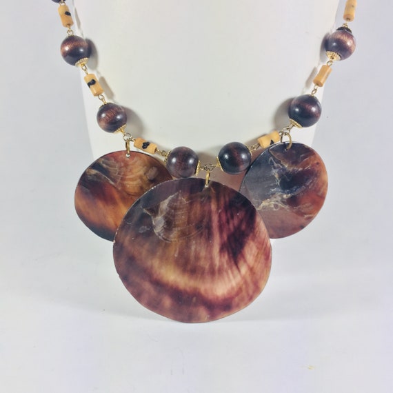 Women's boho style necklace Brown big shell and w… - image 2