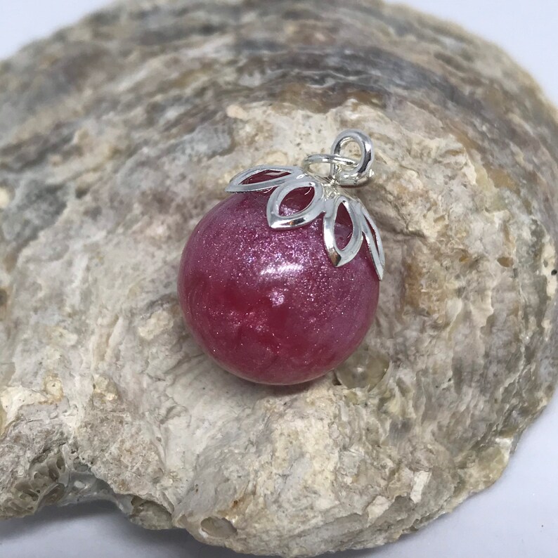 Pink and White Pearlescent Necklace