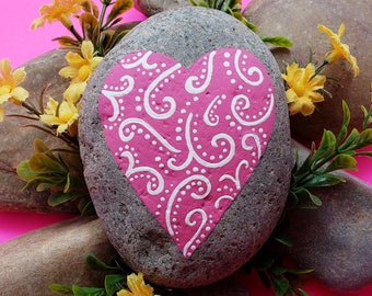 Downloadable Swirly Heart Painted Rock Tutorial