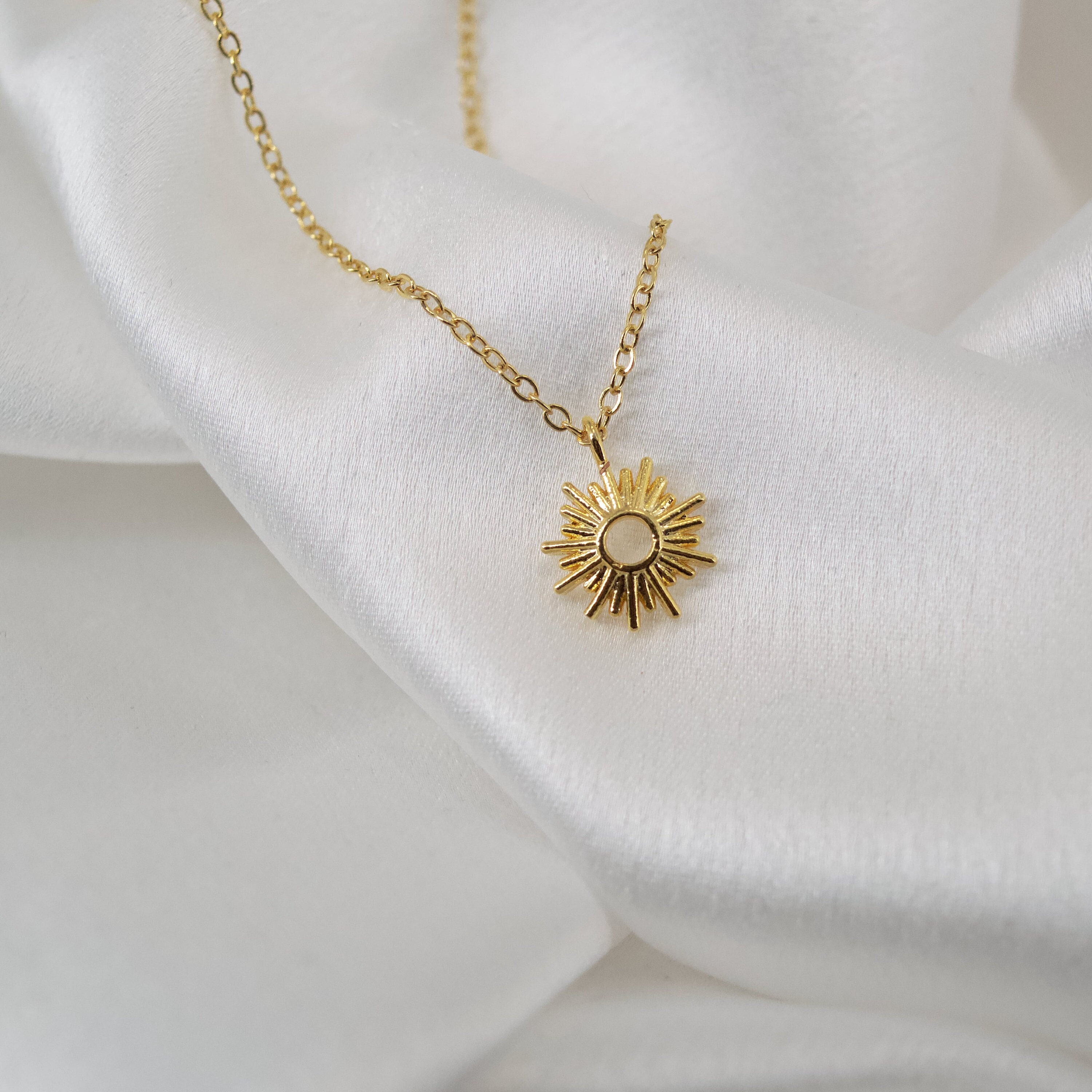 Turquoise Spike Sunray Necklace with Cubic Zirconia 14k Gold-plated Silver Turquoise Spike Sunray Necklace with Cubic Zirconia 14k Gold-plated Silver