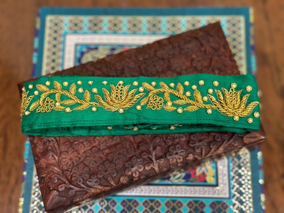 Sabyasachi Belt With Silk Saree Black Georgette Crush Saree With - Main Image