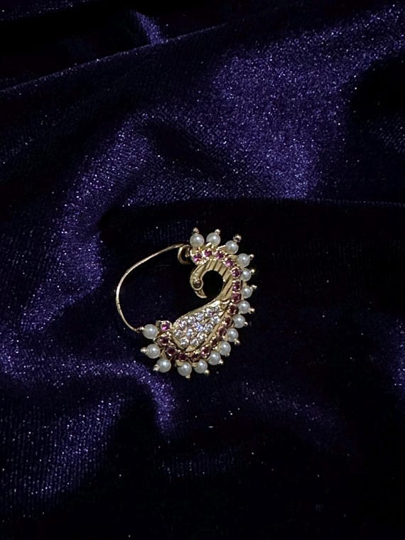 Nose Pin/ Nose Ring/ Indian Jewelry/ Pakistani Jewelry/ Nath/mukku