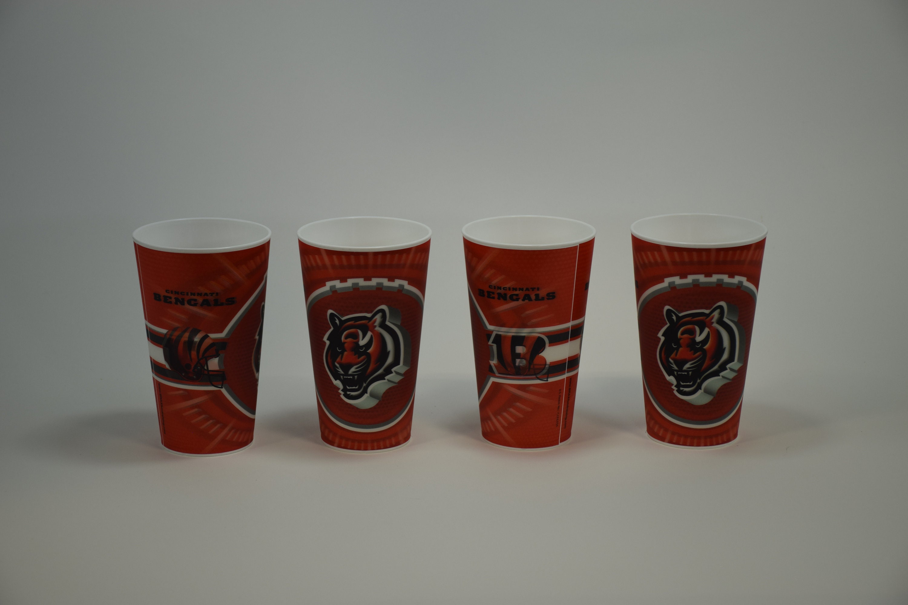 Plastic Cups 