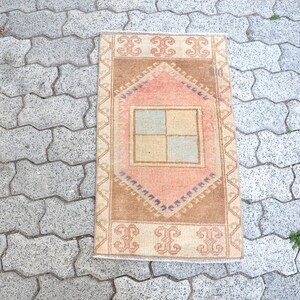 Muted Small Rug, Vintage Rug, Geometric Design Turkish Door Mat Rug, Faded Small Rug, Decorative Patio Rug, Mat Carpet, Wool Minis Rug