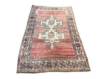 Antique Turkish Rug, 5.9 x 3.7 feet, Oushak Rug, Antique Rug, Decorative Rug, Rustic Rug, Antique Rug, Vintage Rug, Boho Decorative Rug 763