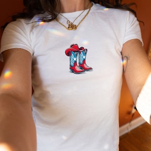 Cute 4th of July Cowgirl Boots Crop Baby Tee, Crop Top Teens Women, Patriotic Tshirt, Red White and Blue Cropped Top, American Shirt Gift