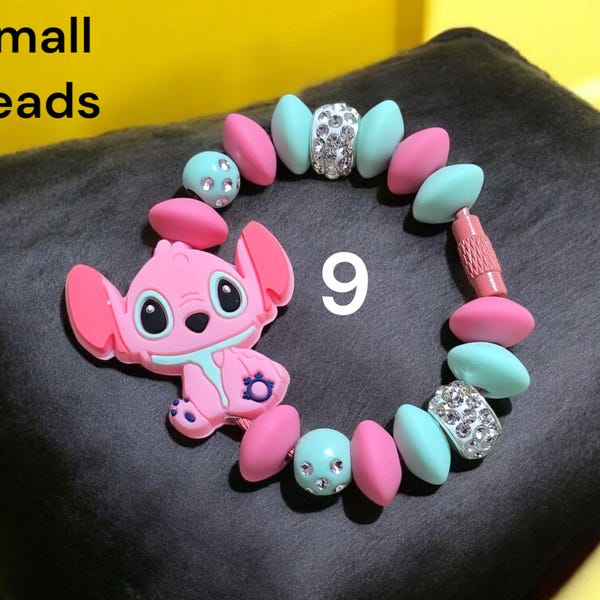 Tumbler Charm Bracelet: Pink Beaded tumbler Accessory