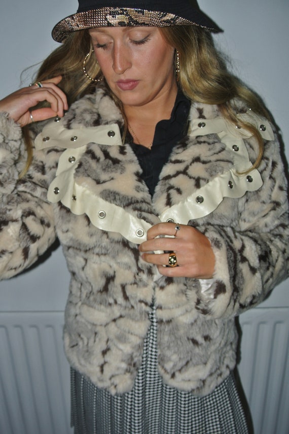 Women's Ladies Vintage Fake Faux Fur Leather Eyele