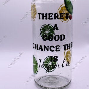 Il y a de fortes chances que ce soit une tasse en verre de tequila