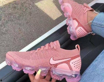 nike vapormax light pink